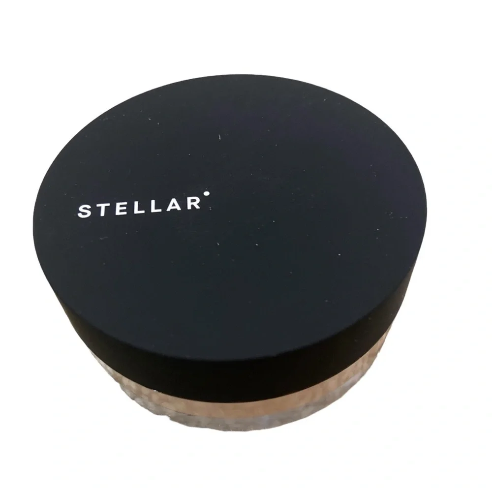 NWT Stellar Beauty finishing powder Aurora shade made in Canada